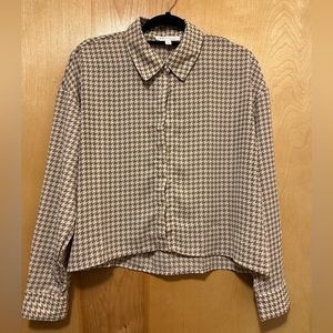 Pink Rose Houndstooth Cropped button down blouse